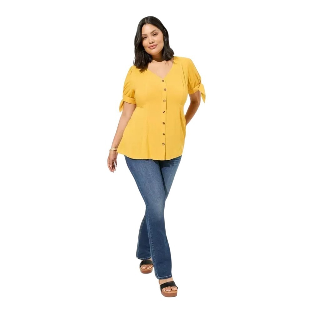 Torrid Women's Plus 3X Mustard Fit & Flare Rayon Slub Button Up Tie Sleeve Top
